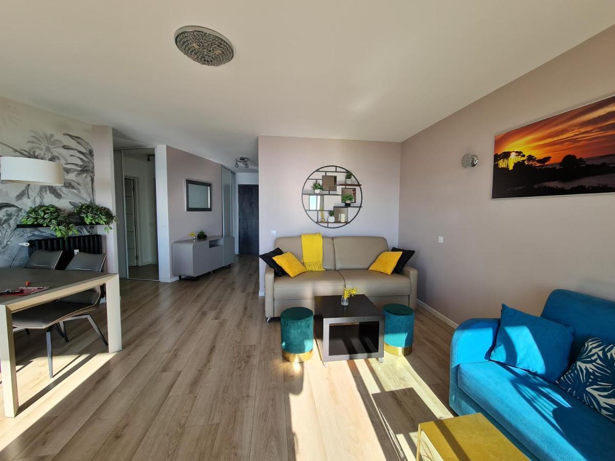 Western Cannes - Panoramic View Екстер'єр фото